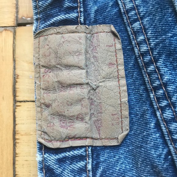 Levi's Vintage Denim - Picture 3 of 5